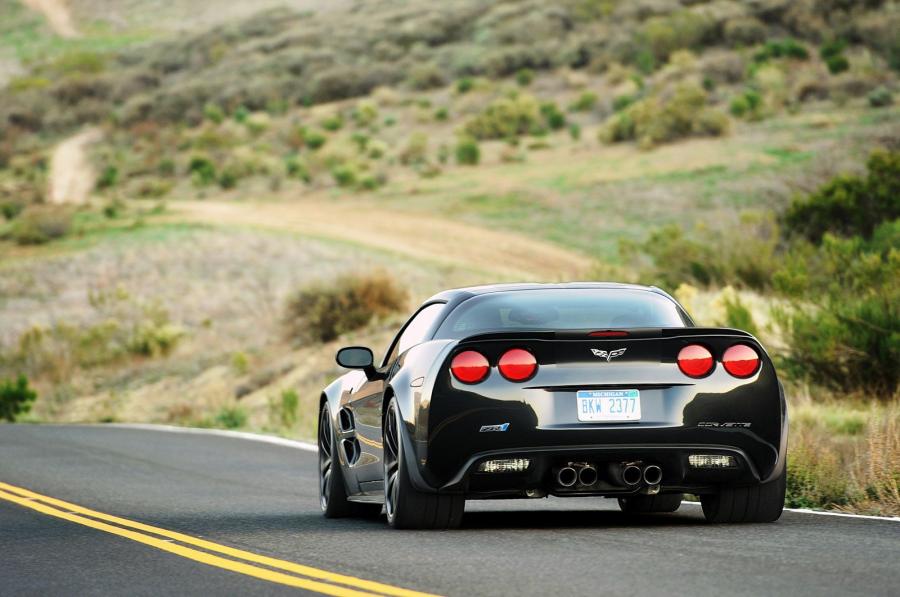  Chevrolet Corvette ZR1 2012 года  (фото 61 из 66)
